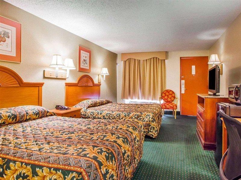 Rodeway Inn Mount Laurel Hwy 73 Extérieur photo