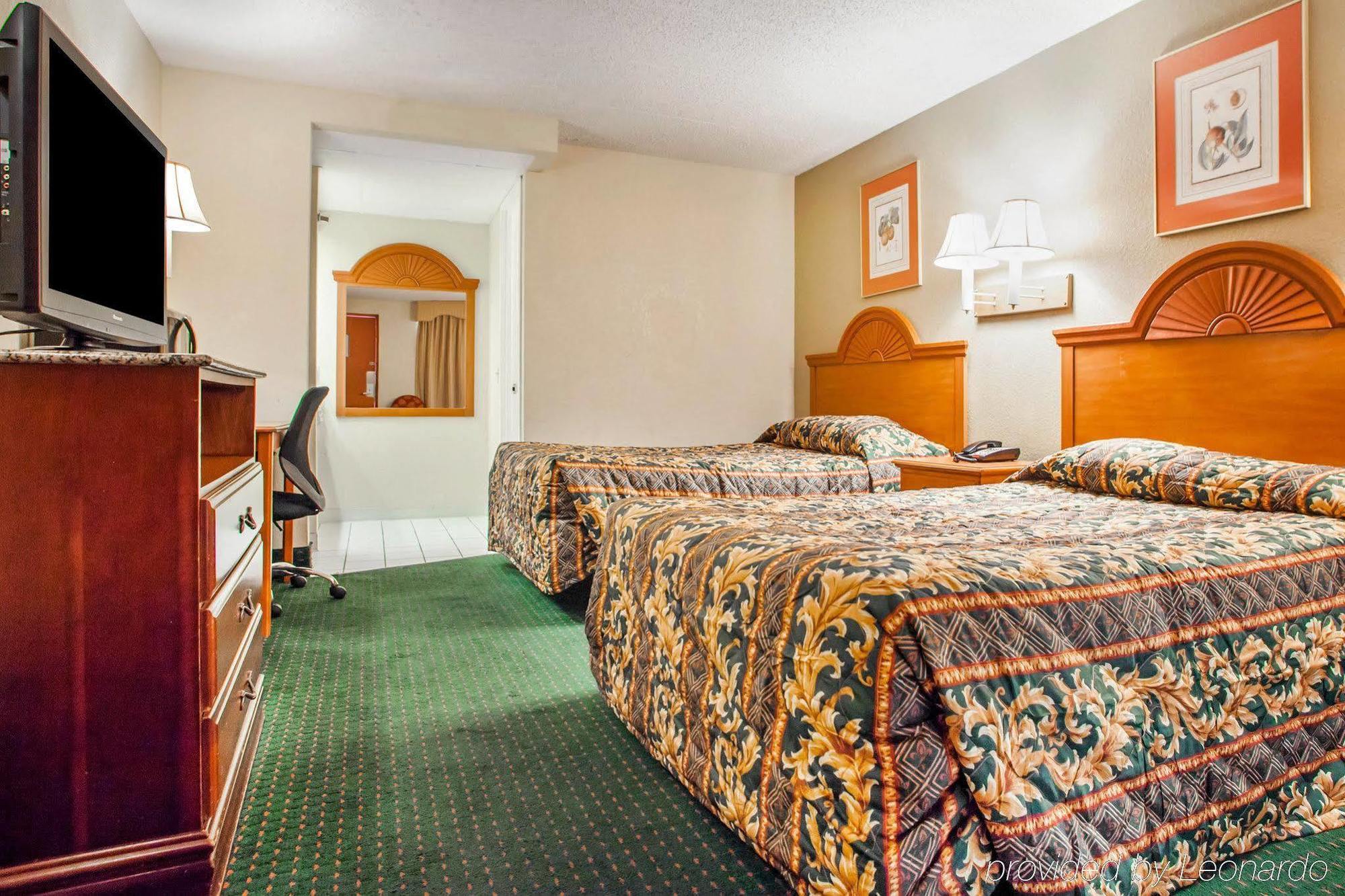 Rodeway Inn Mount Laurel Hwy 73 Extérieur photo